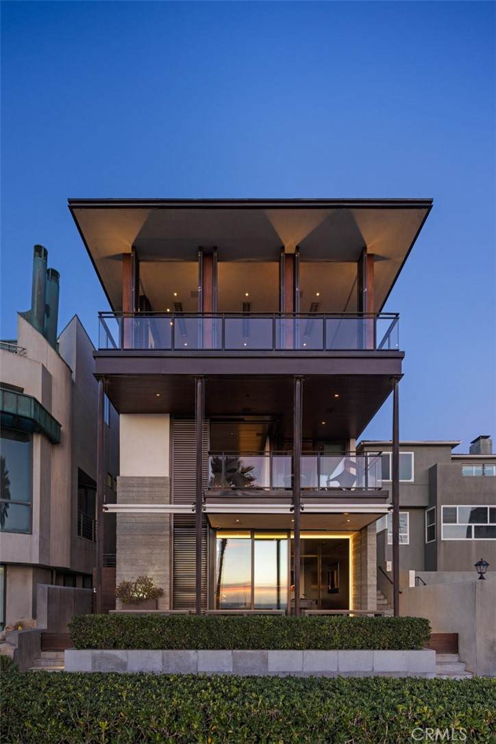 https://bt-photos.global.ssl.fastly.net/socal/orig_boomver_1_422235900-2.jpg