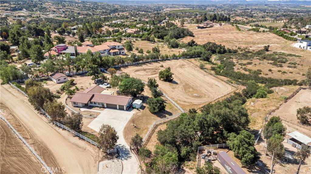 38680 Avenida De La Bandolero - Photo 1
