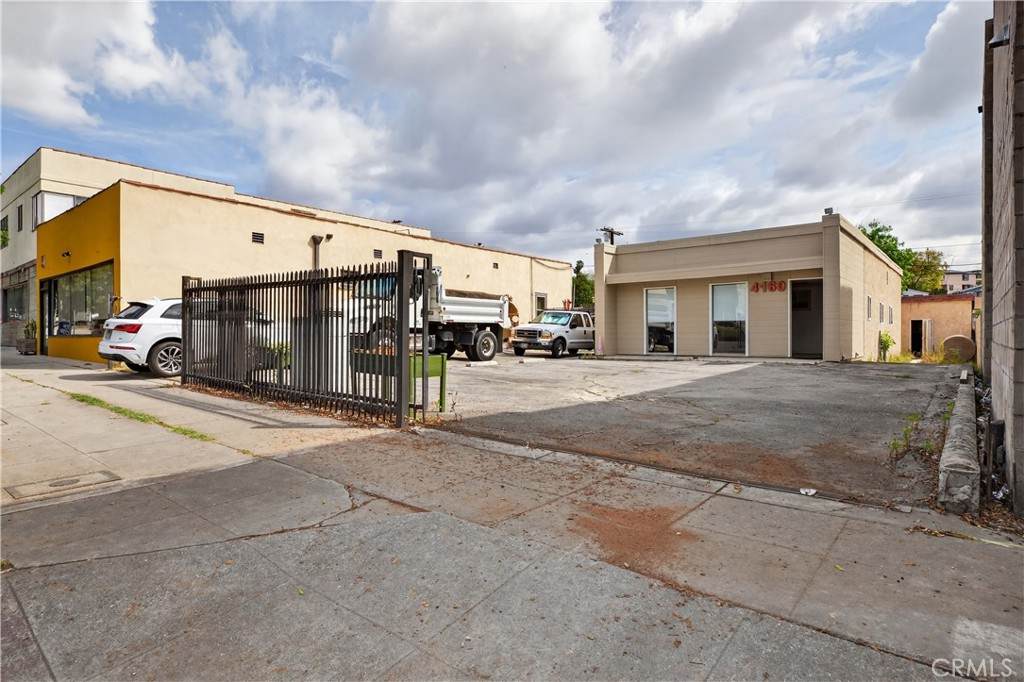 https://bt-photos.global.ssl.fastly.net/socal/orig_boomver_1_422262548-2.jpg
