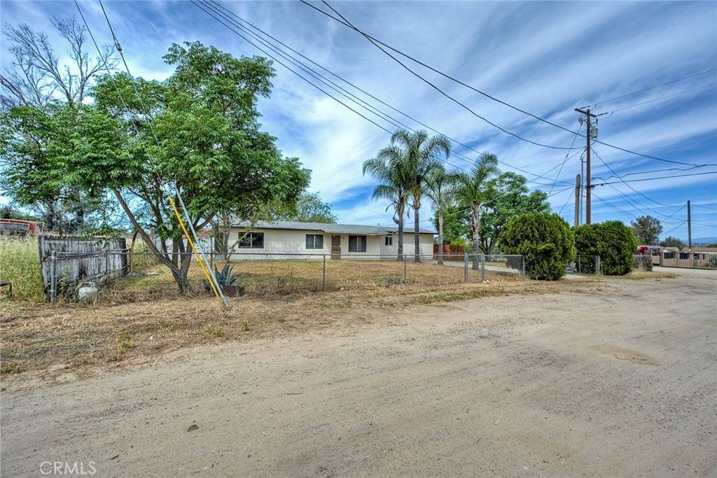 1226 Jay Bird Lane - Photo 1