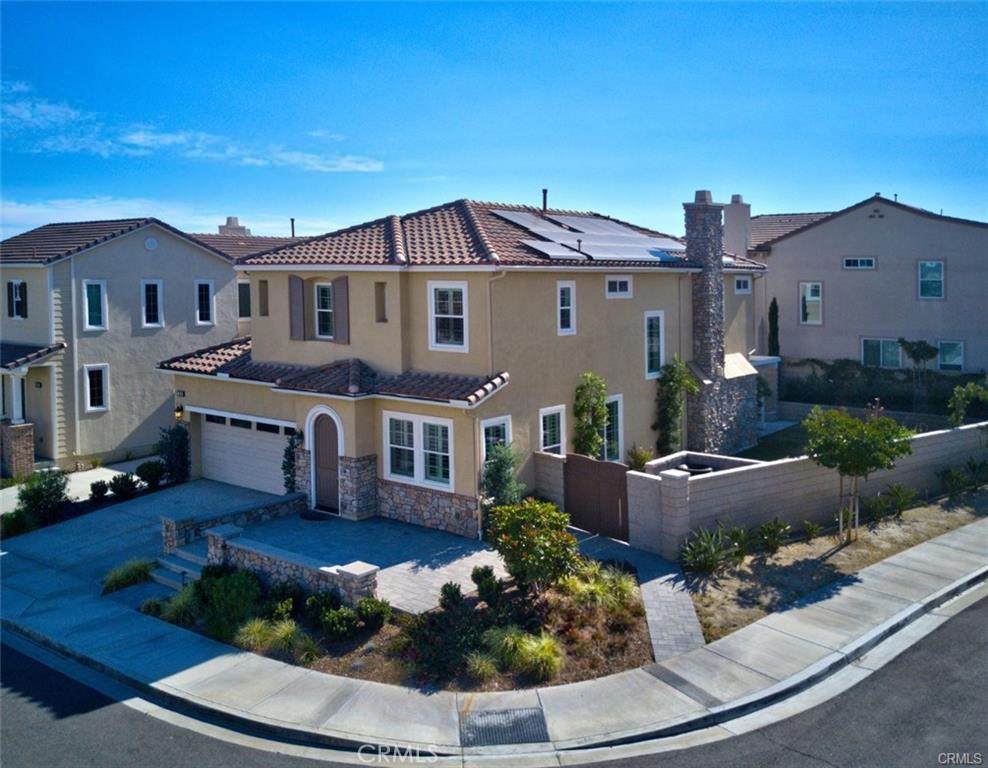 https://bt-photos.global.ssl.fastly.net/socal/orig_boomver_1_422350815-2.jpg