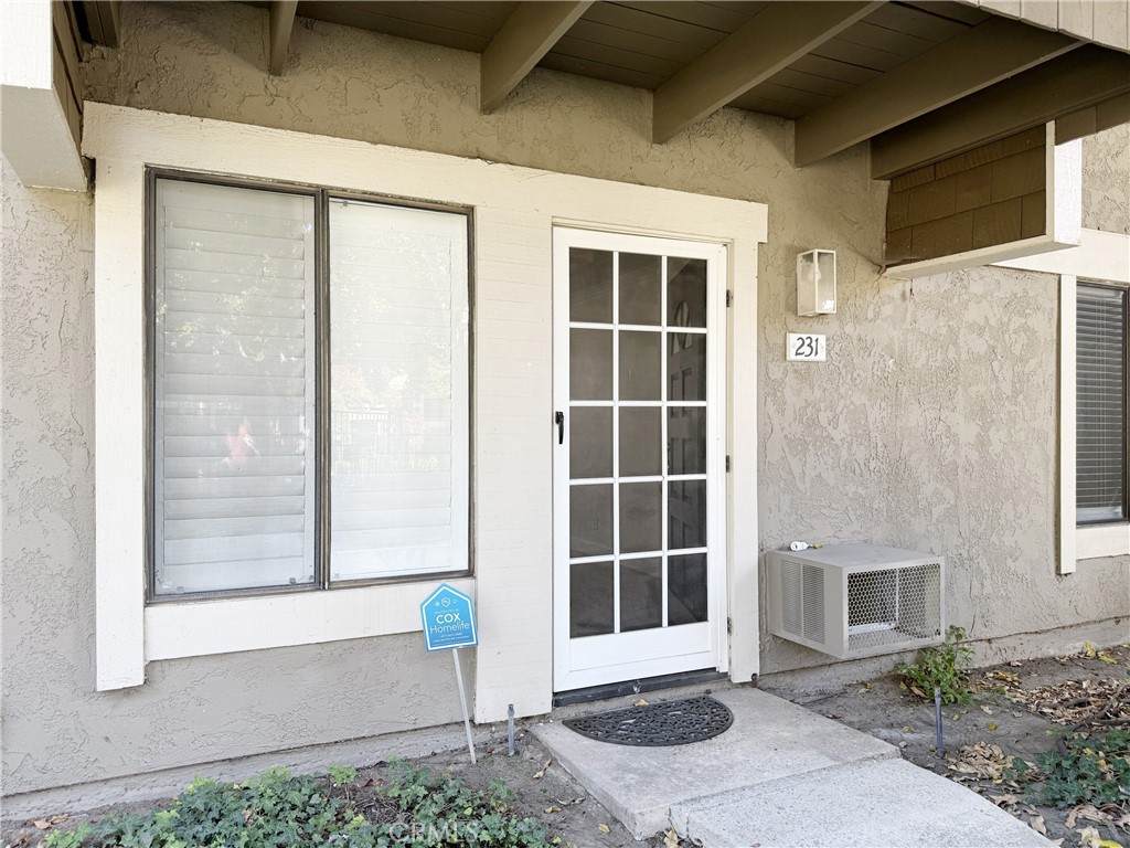 231 Springview - Photo 1
