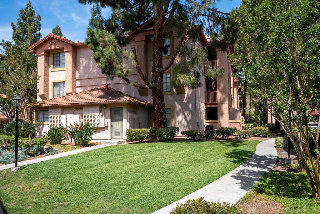 12015 Alta Carmel Ct - Photo 1