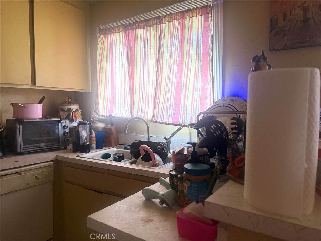 https://bt-photos.global.ssl.fastly.net/socal/orig_boomver_1_422410433-2.jpg