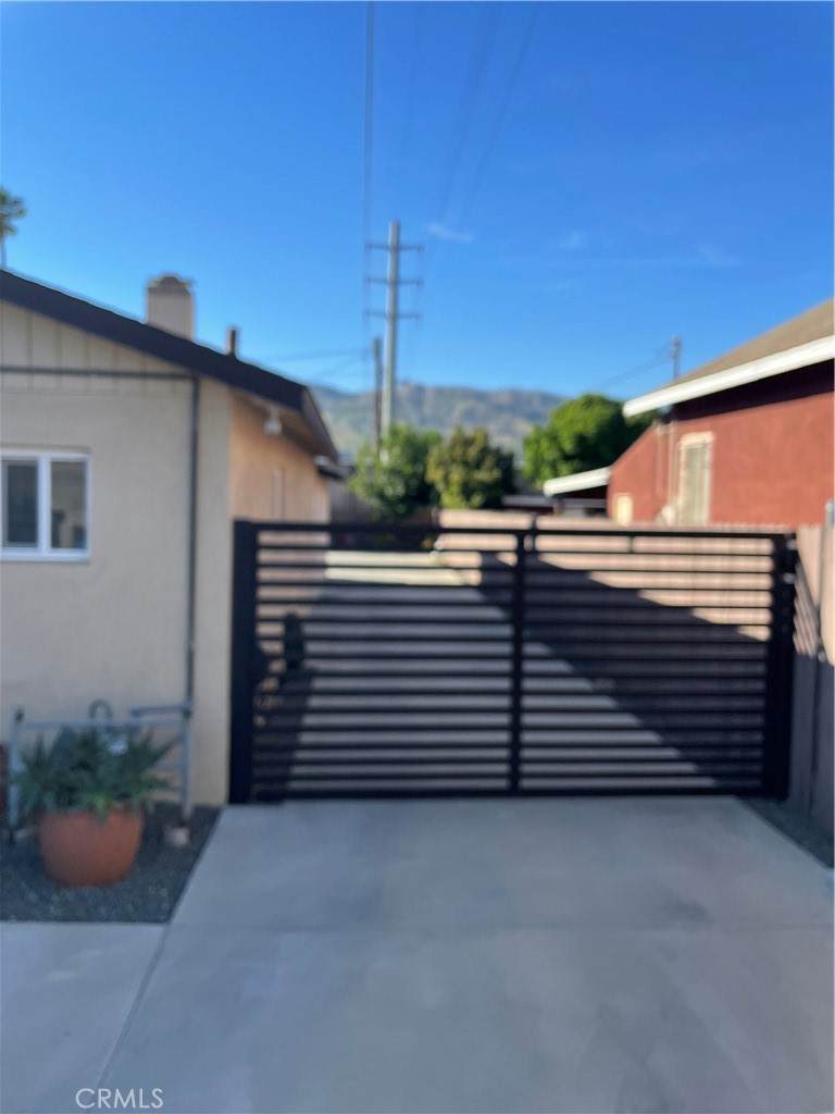 https://bt-photos.global.ssl.fastly.net/socal/orig_boomver_1_422410650-2.jpg
