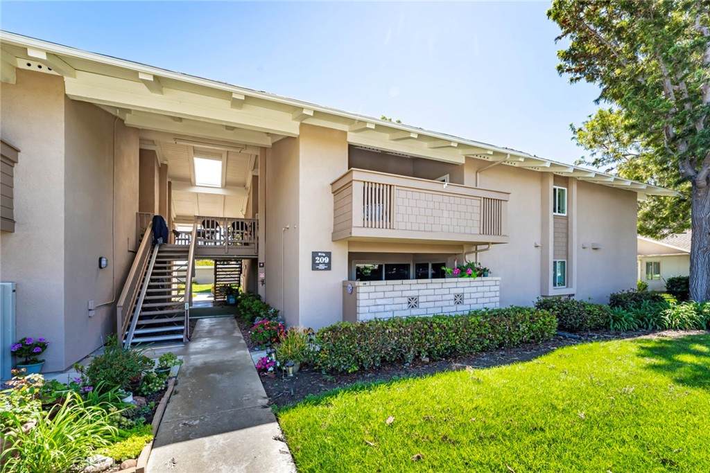 8877 Lauderdale Court - Photo 1