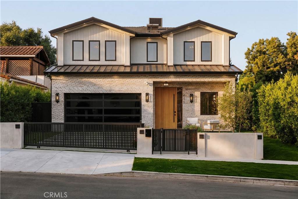 4273 Murietta Avenue - Photo 1