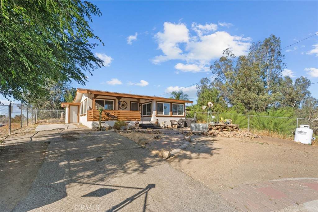 23508 Mount Vernon - Photo 1