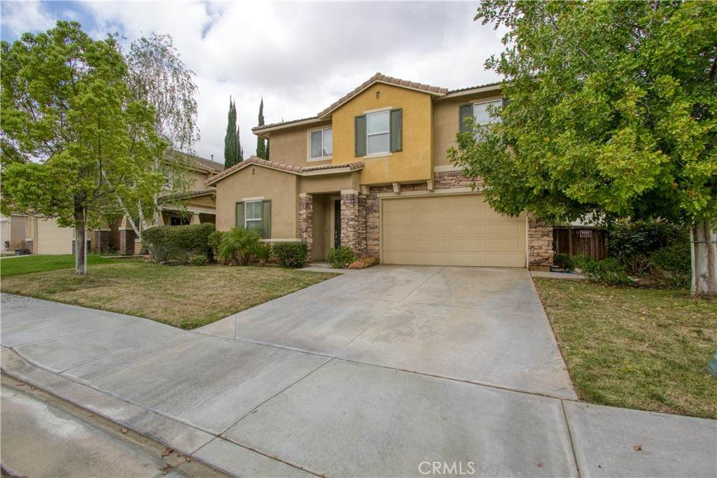 37192 High Ridge - Photo 1