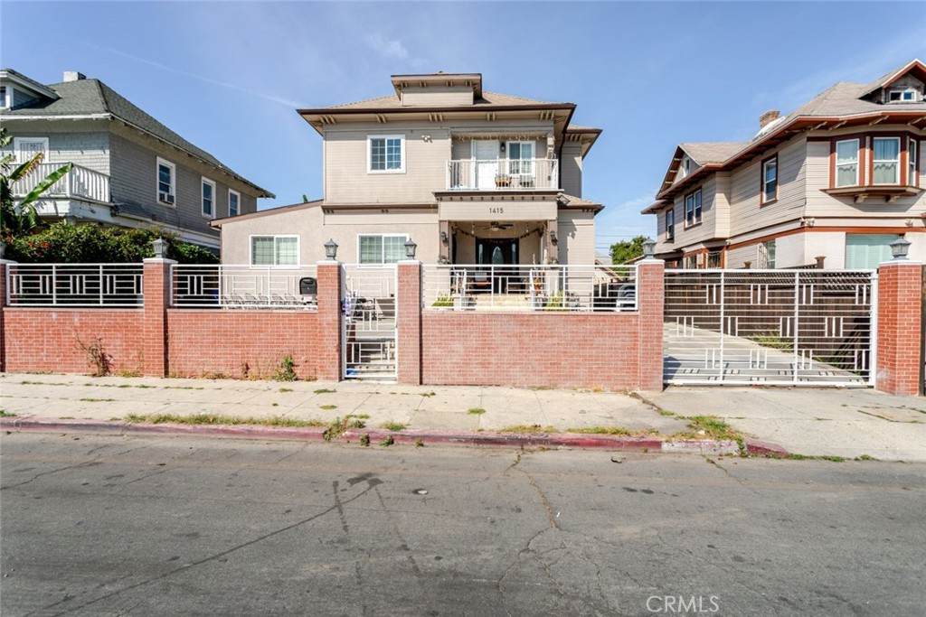 1415 Arapahoe Street - Photo 1