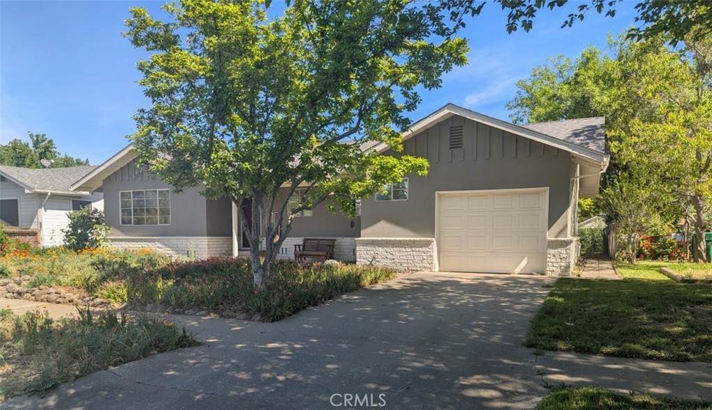 446 Lassen - Photo 1