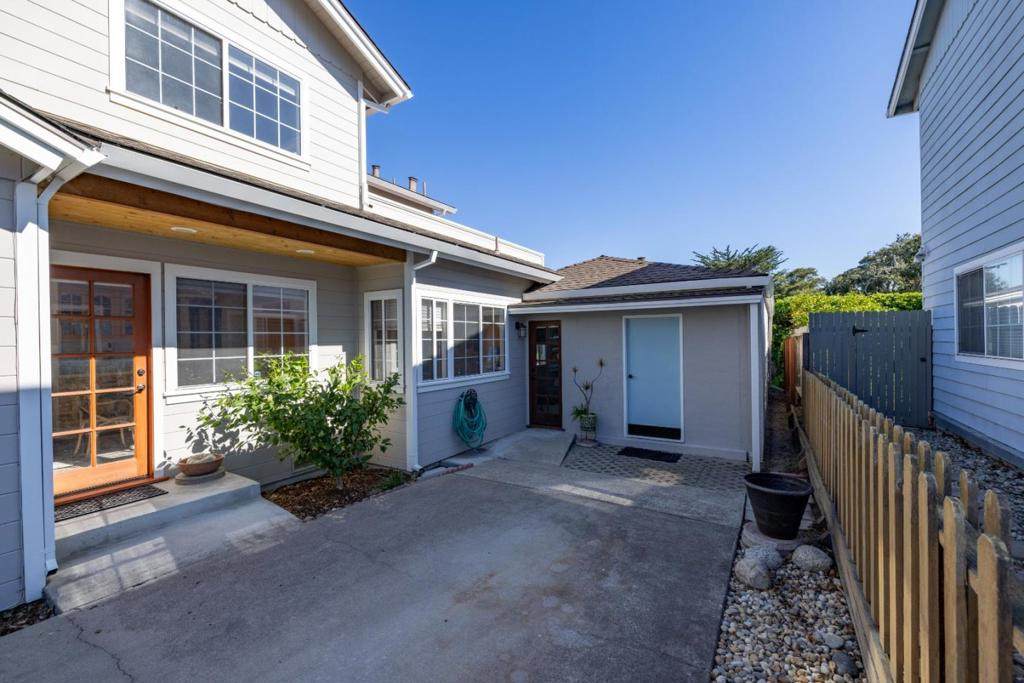 https://bt-photos.global.ssl.fastly.net/socal/orig_boomver_1_422625547-2.jpg