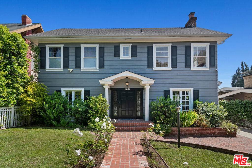 138 Wilton Place - Photo 1