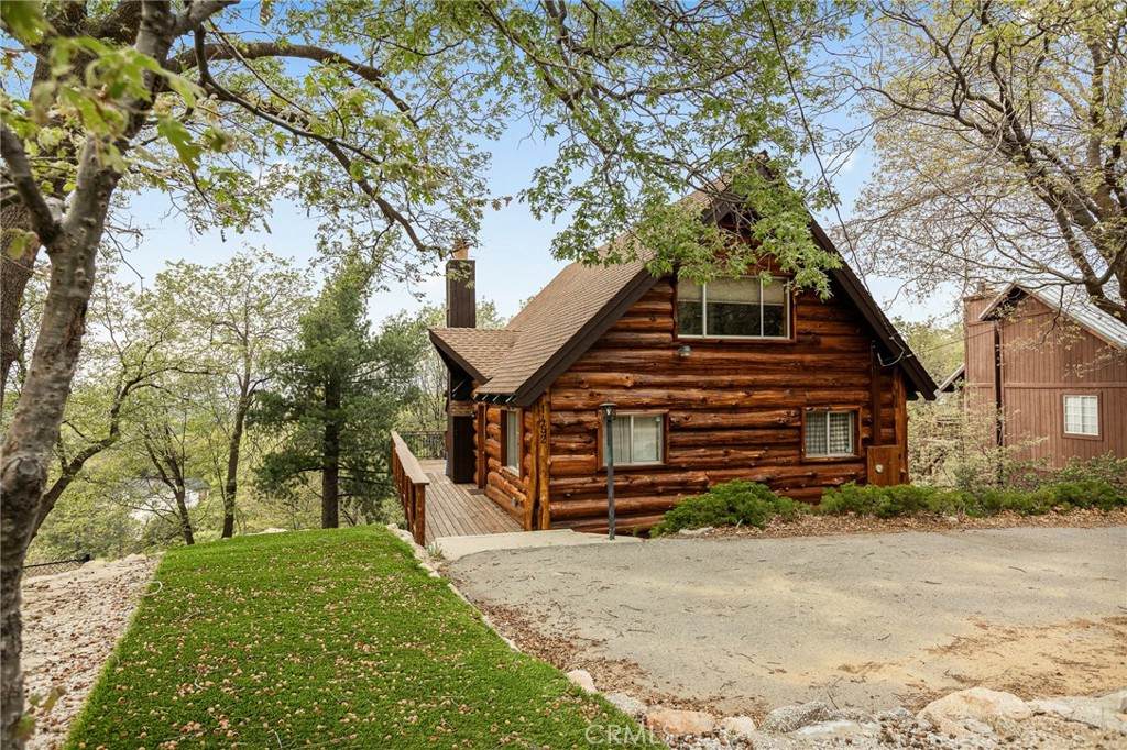 1452 Golden Rule - Photo 1