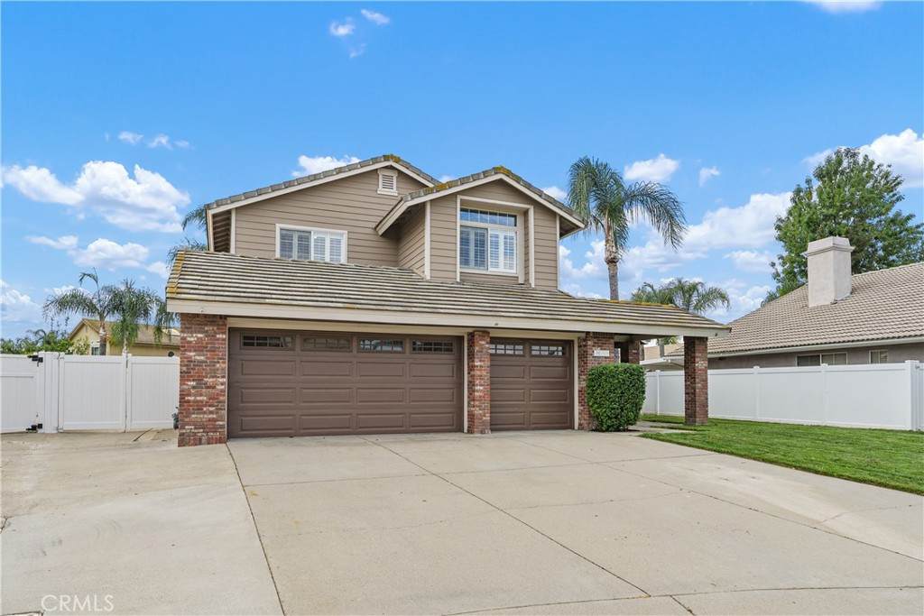 https://bt-photos.global.ssl.fastly.net/socal/orig_boomver_1_422635061-2.jpg