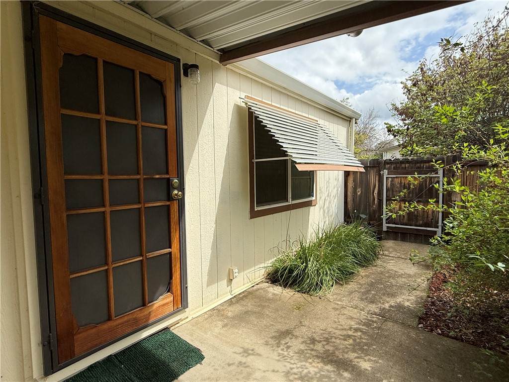 https://bt-photos.global.ssl.fastly.net/socal/orig_boomver_1_422638400-2.jpg