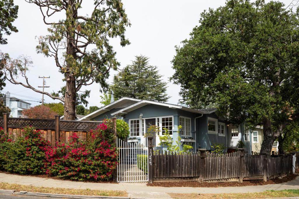 1344 Magnolia Avenue - Photo 1
