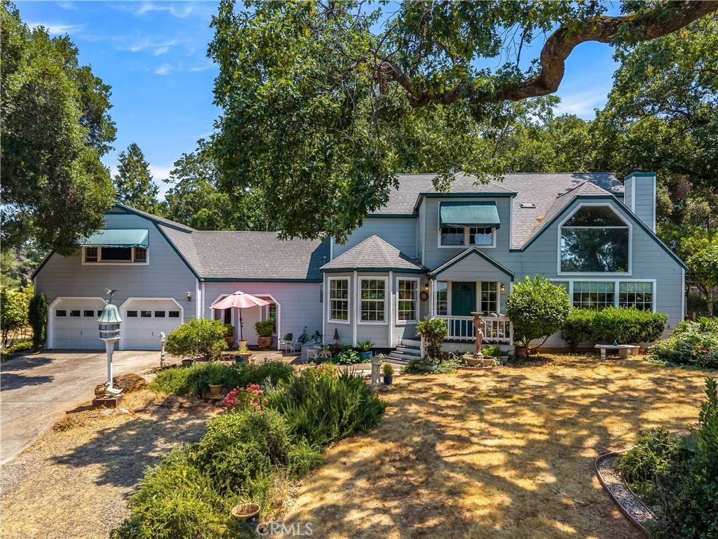 1940 Westlake Drive - Photo 1