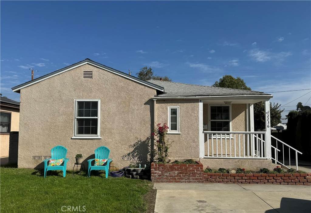 2236 Manning - Photo 1