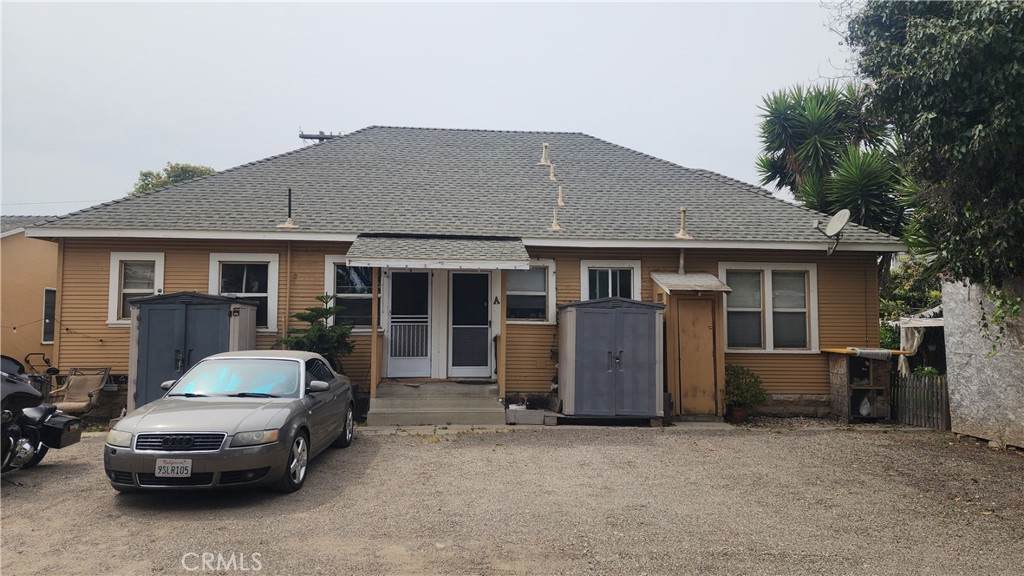 806 Main - Photo 1