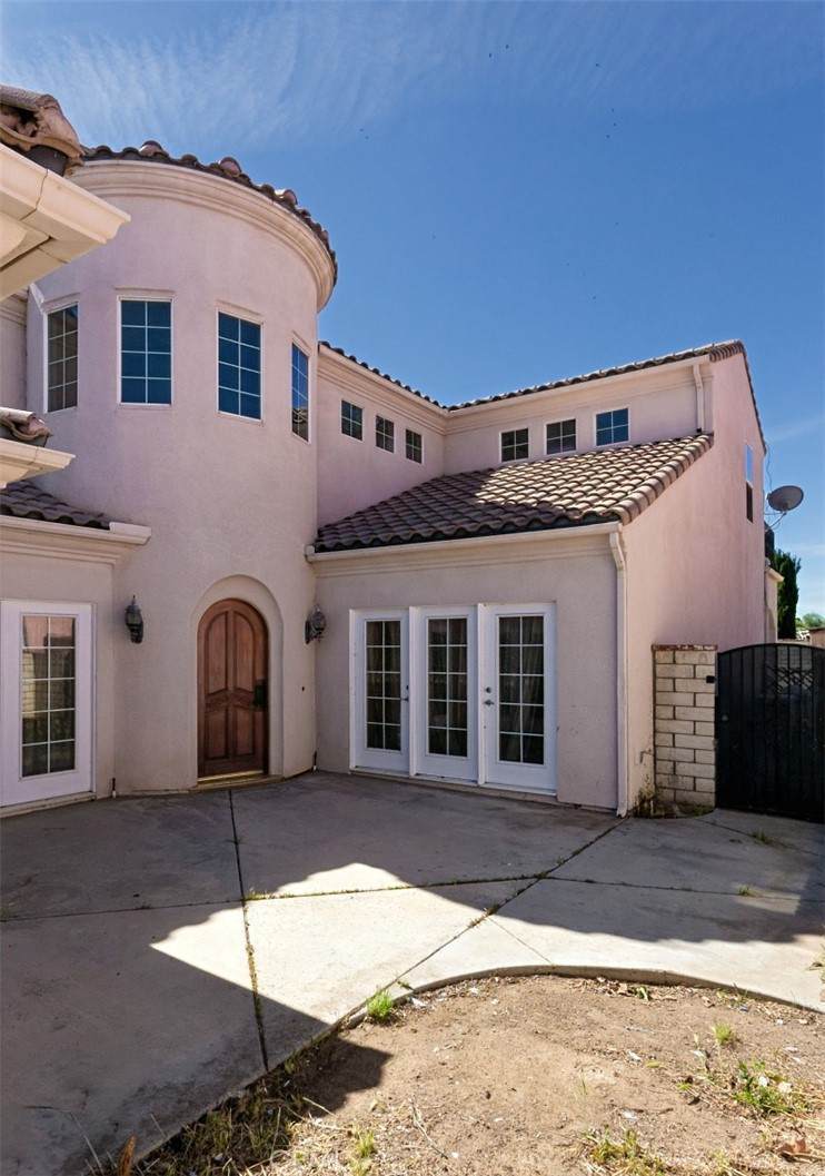 https://bt-photos.global.ssl.fastly.net/socal/orig_boomver_1_422663472-2.jpg