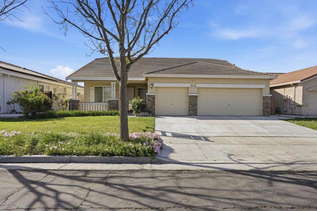 2076 Venezia Street - Photo 1