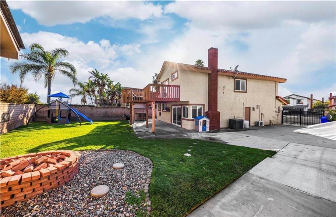 https://bt-photos.global.ssl.fastly.net/socal/orig_boomver_2_422672597-2.jpg
