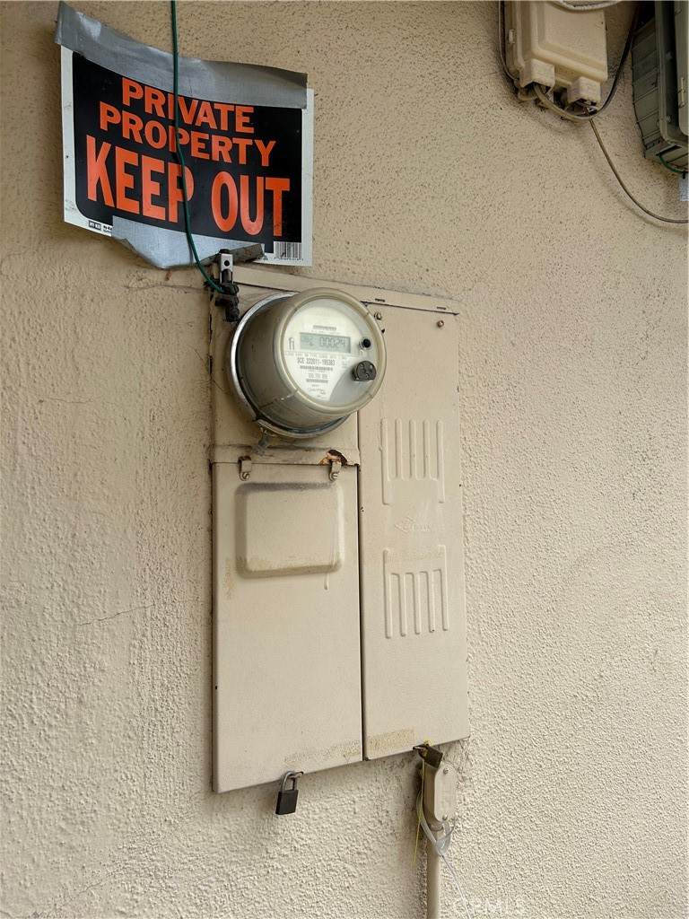 https://bt-photos.global.ssl.fastly.net/socal/orig_boomver_1_422672956-2.jpg