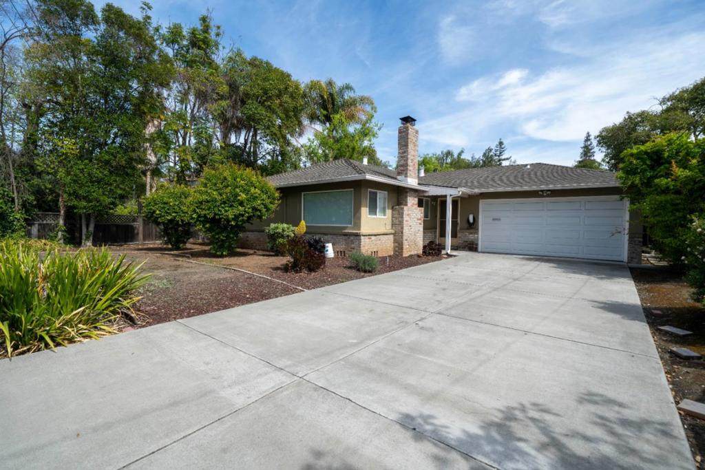 792 Meadow Drive - Photo 1
