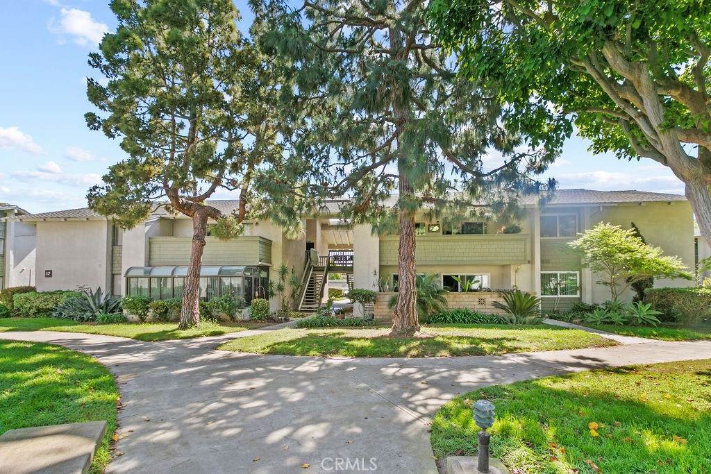 https://bt-photos.global.ssl.fastly.net/socal/orig_boomver_1_422685007-3.jpg