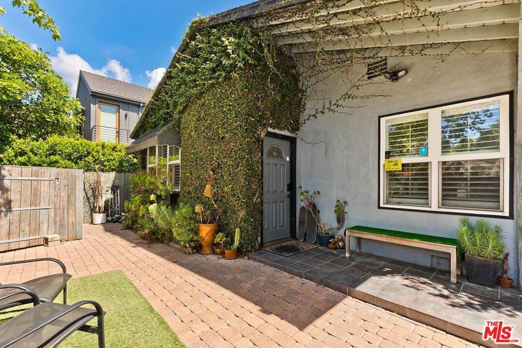 3240 Mcmanus Avenue - Photo 1