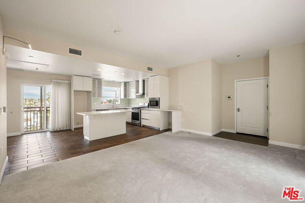 https://bt-photos.global.ssl.fastly.net/socal/orig_boomver_1_422692331-2.jpg