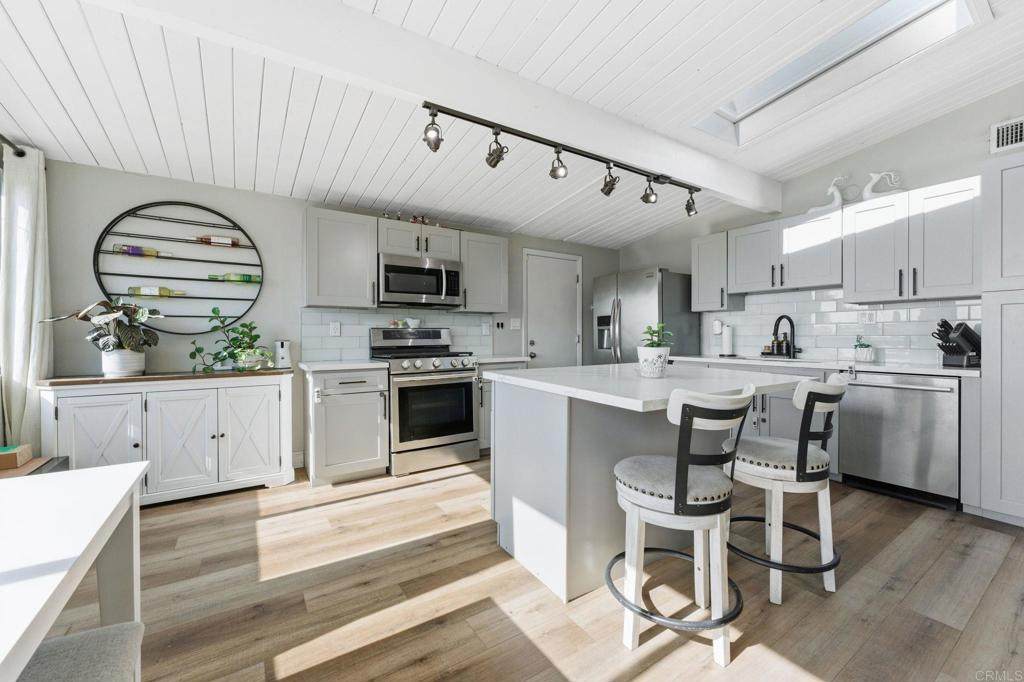 9838 Ivanho Street - Photo 1