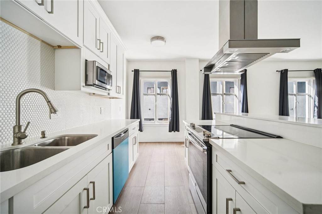140 Linden - Photo 1