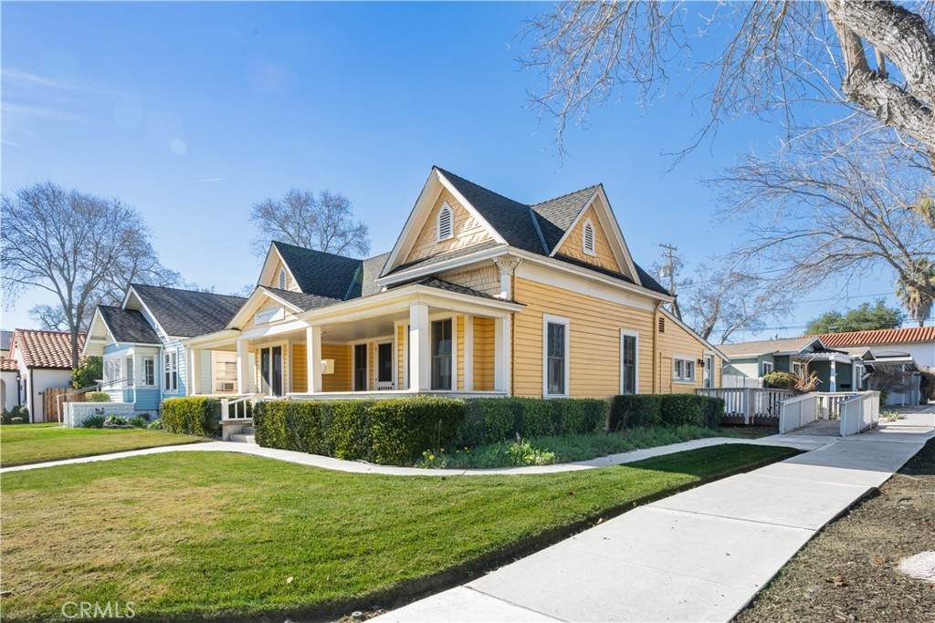 https://bt-photos.global.ssl.fastly.net/socal/orig_boomver_1_422719298-2.jpg