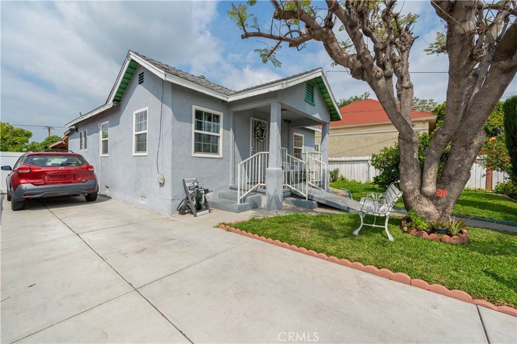 https://bt-photos.global.ssl.fastly.net/socal/orig_boomver_1_422729371-2.jpg
