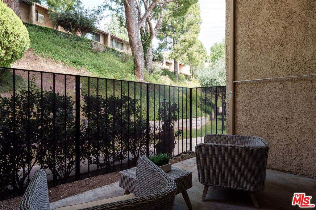 https://bt-photos.global.ssl.fastly.net/socal/orig_boomver_1_422729832-2.jpg