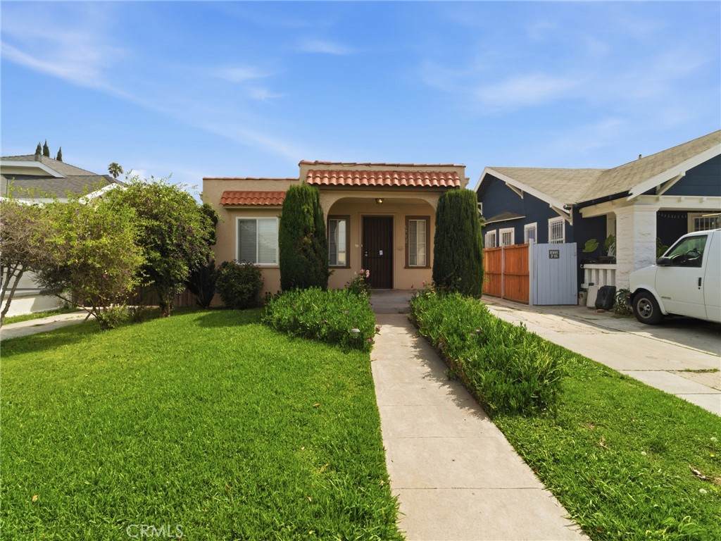 5712 5th Avenue - Photo 1
