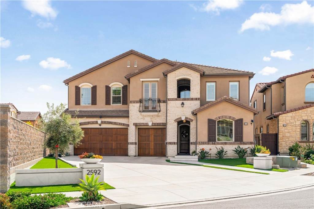 2592 Highland Oak Court - Photo 1