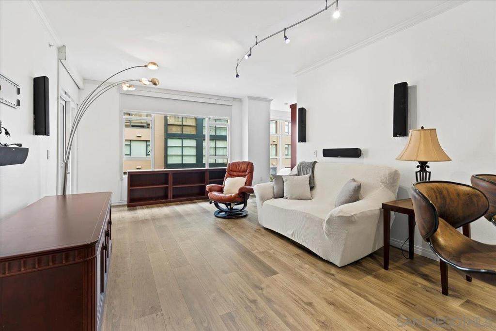 530 K St - Photo 1