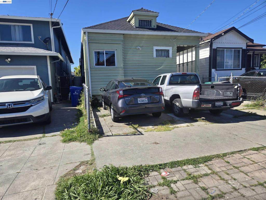 1345 53Rd Ave - Photo 1