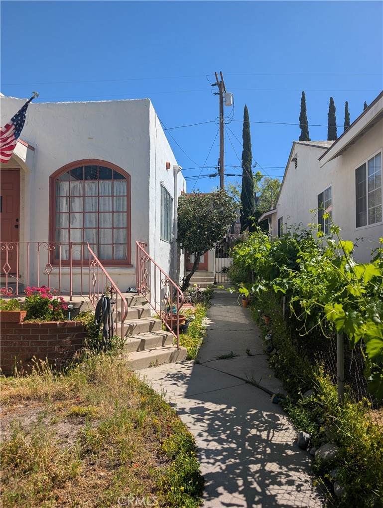https://bt-photos.global.ssl.fastly.net/socal/orig_boomver_1_422744610-2.jpg