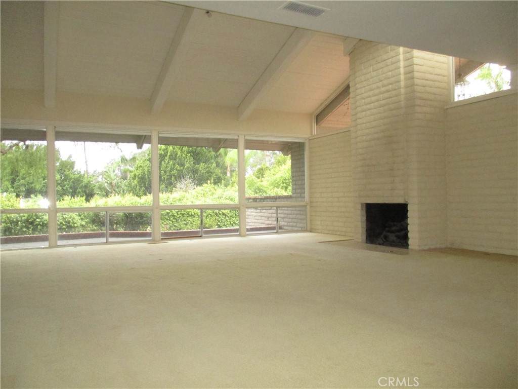 https://bt-photos.global.ssl.fastly.net/socal/orig_boomver_1_422760049-2.jpg