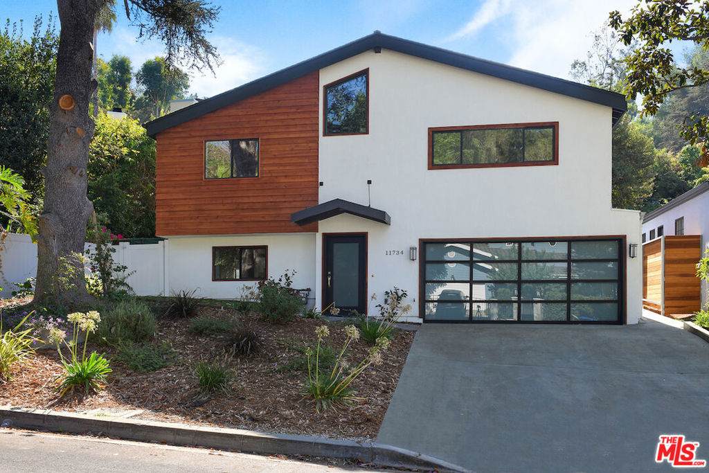 11734 Sunshine Terrace - Photo 1