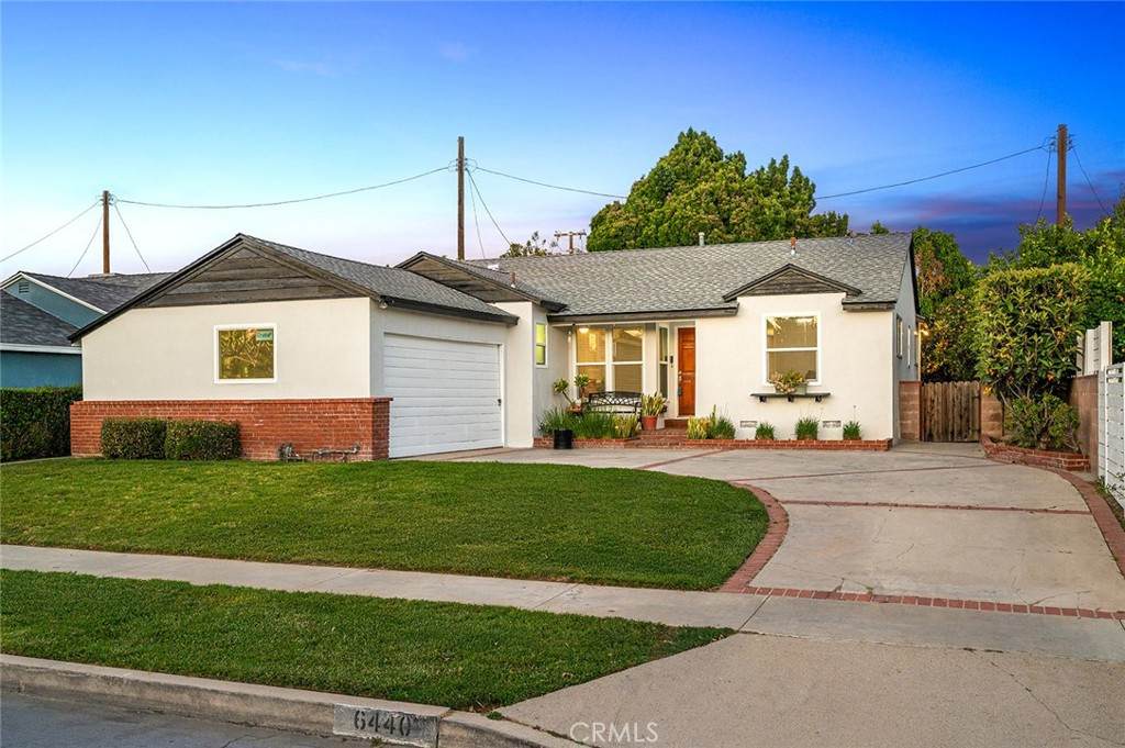 6440 Petit Avenue - Photo 1
