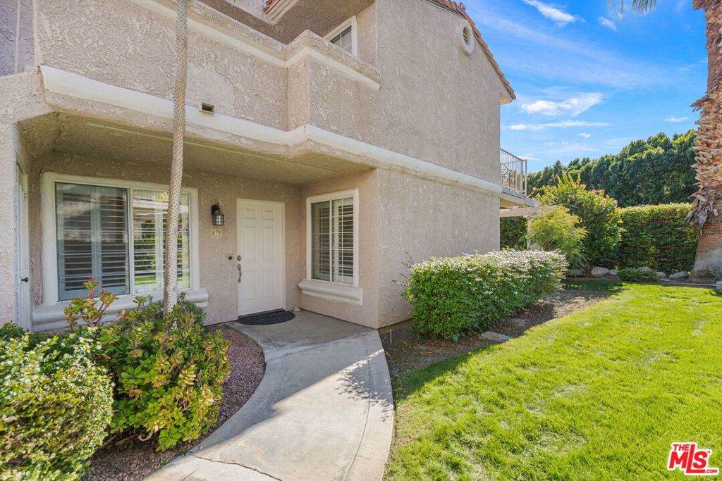 https://bt-photos.global.ssl.fastly.net/socal/orig_boomver_1_422798376-2.jpg