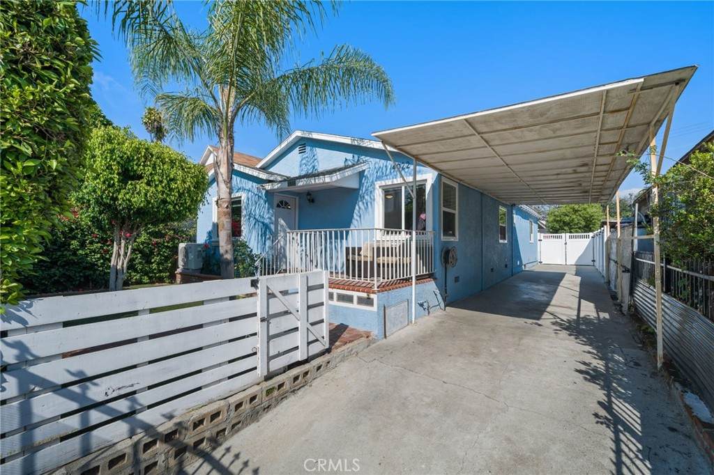 https://bt-photos.global.ssl.fastly.net/socal/orig_boomver_1_422804494-2.jpg