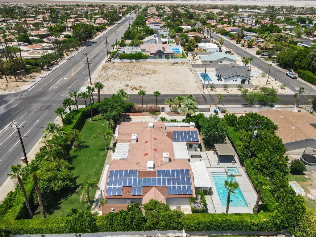 https://bt-photos.global.ssl.fastly.net/socal/orig_boomver_1_422829540-2.jpg