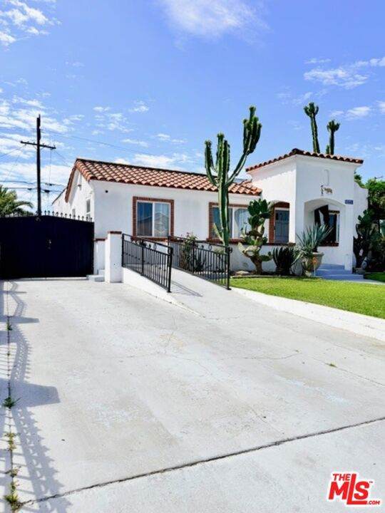 https://bt-photos.global.ssl.fastly.net/socal/orig_boomver_1_422837974-2.jpg