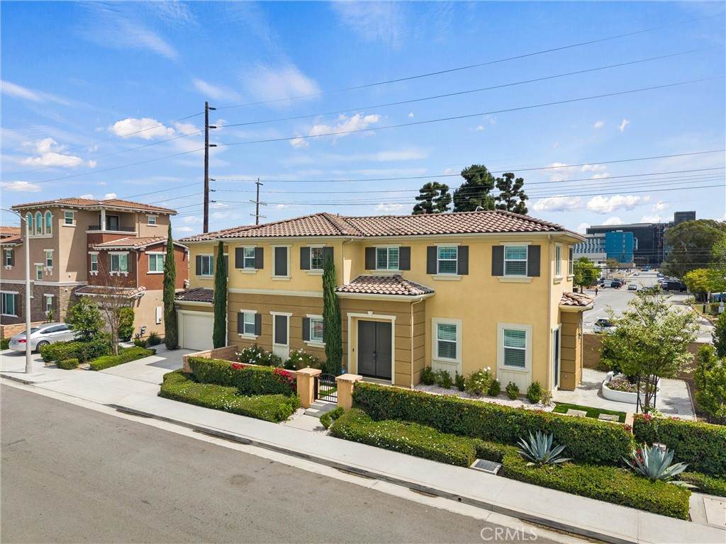 https://bt-photos.global.ssl.fastly.net/socal/orig_boomver_1_422838407-2.jpg